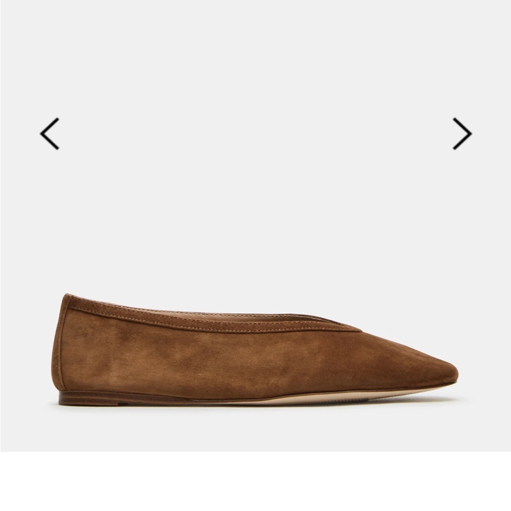 Steve Madden Brown Suede Flats